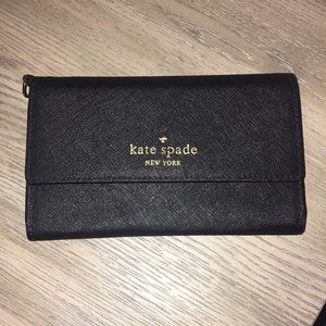 Kate Spade Trifold Cameron Black Wristlet Wallet